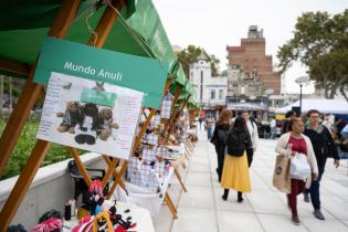 FERIA INTERCULTURAS EN EL ESPACIO COLABORA