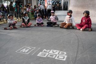 Taller de skate para mujeres en el Espacio Modelo en el marco de los 300 años de Montevideo Taller de skate para mujeres en el Espacio Modelo en el marco de los 300 años de Montevideo