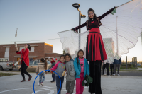 Inauguración de plaza en Pau 15 - Villa Farré