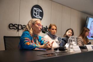 Presentación del libro «Los nietos te cuentan cómo fue», en el Espacio Colabora Presentación del libro «Los nietos te cuentan cómo fue», en el Espacio Colabora