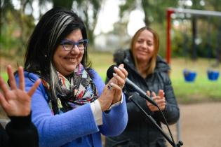 Directora de Cultura, María Inés Obaldía en la inauguración de plaza infantil en el Jardín del Museo de la Memoria Directora de Cultura, María Inés Obaldía en la inauguración de plaza infantil en el Jardín del Museo de la Memoria