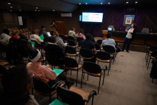 Curso de manipulación de alimentos para personas migrantes