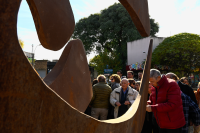 Inauguración de espacio publico, mural y escultura en La Comercial 