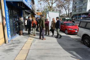 Presentación de nuevas veredas de Av. 8 de Octubre Presentación de nuevas veredas de Av. 8 de Octubre