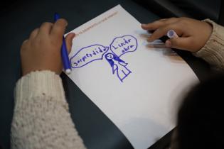 Función del programa Crece Desde el Pie de Gira, en la Feria del Libro Infantil y Juvenil 2024 Función del programa Crece Desde el Pie de Gira, en la Feria del Libro Infantil y Juvenil 2024
