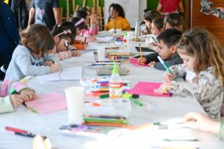 taller de dibujo, pintura y creación «Mi ciudad, mi identidad. Agua y biodiversidad» taller de dibujo, pintura y creación «Mi ciudad, mi identidad. Agua y biodiversidad»
