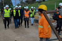 Autoridades de la Intendencia de Montevideo participan de recorrida por obra en Balcón del Cerro