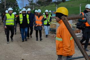 Autoridades de la Intendencia de Montevideo participan de recorrida por obra en Balcón del Cerro Autoridades de la Intendencia de Montevideo participan de recorrida por obra en Balcón del Cerro