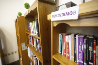 Biblioteca feminista de la Casa de las Ciudadanas