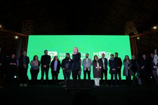 Acto de cierre de gestión de la Intendenta Ing. Carolina Cosse Acto de cierre de gestión de la Intendenta Ing. Carolina Cosse
