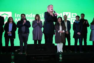 Acto de cierre de gestión de la Intendenta Ing. Carolina Cosse Acto de cierre de gestión de la Intendenta Ing. Carolina Cosse