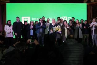 Acto de cierre de gestión de la Intendenta Ing. Carolina Cosse Acto de cierre de gestión de la Intendenta Ing. Carolina Cosse