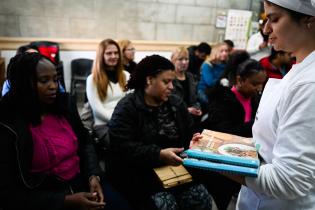 Curso básico de Cocina Uruguay para personas migrantes, en el MAM Curso básico de Cocina Uruguay para personas migrantes, en el MAM
