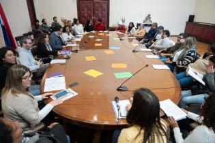 Intercambio con el colectivo «Volver a mi barrio» Intercambio con el colectivo «Volver a mi barrio»