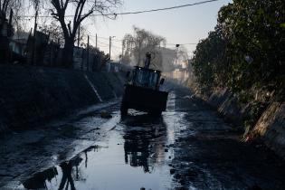 Limpieza de cañada en las calles Av. Gral. San Martín y Juan Acosta Limpieza de cañada en las calles Av. Gral. San Martín y Juan Acosta