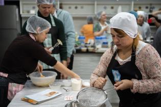 Curso sobre Alimentación Saludable programa de Educación Alimentaria Cocina Uruguay Migrantes Curso sobre Alimentación Saludable programa de Educación Alimentaria Cocina Uruguay Migrantes