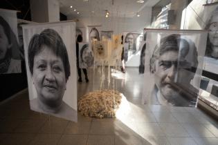 Exposición Visibles en el MUHAR Exposición Visibles en el MUHAR