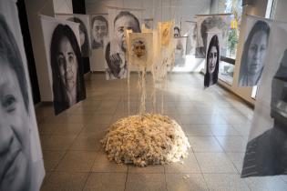 Exposición Visibles en el MUHAR Exposición Visibles en el MUHAR