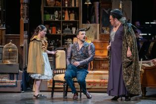 Espectáculo de la temporada Lírica del teatro Solís Espectáculo de la temporada Lírica del teatro Solís