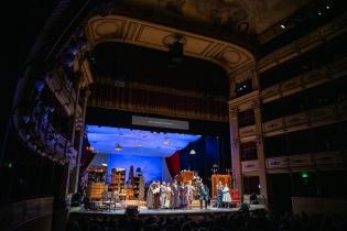Espectáculo de la temporada Lírica del teatro Solís Espectáculo de la temporada Lírica del teatro Solís