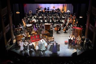 Espectáculo de la temporada Lírica del teatro Solís Espectáculo de la temporada Lírica del teatro Solís