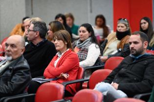 Guía para el Acompañamiento de Familiares y Referentes de personas con uso problemático de sustancias psicoactivas Guía para el Acompañamiento de Familiares y Referentes de personas con uso problemático de sustancias psicoactivas