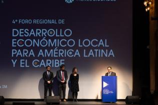 Apertura del 4° Foro Regional de Desarrollo Económico Local Apertura del 4° Foro Regional de Desarrollo Económico Local