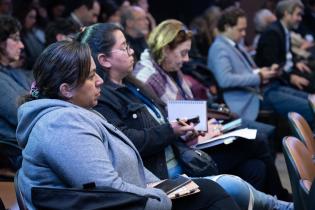 La universidad y la sociedad del conocimiento Sala Dorada