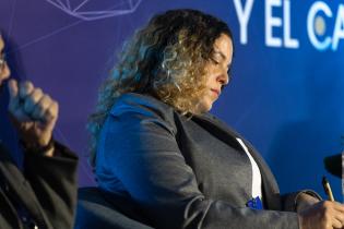 La universidad y la sociedad del conocimiento Sala Dorada La universidad y la sociedad del conocimiento Sala Dorada
