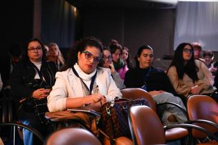 Mesa 3 : Autonomía Económica y empoderamiento de las mujeres Mesa 3 : Autonomía Económica y empoderamiento de las mujeres