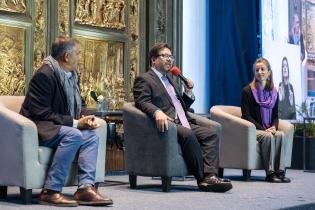 Mesa de clausura Nuevos desafíos del modelo de desarrollo económico local Mesa de clausura Nuevos desafíos del modelo de desarrollo económico local