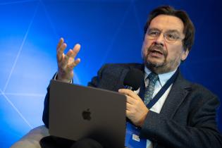 Mesa 7: Trabajo decente, empleo y justicia social en el contexto de la gestión pública Mesa 7: Trabajo decente, empleo y justicia social en el contexto de la gestión pública