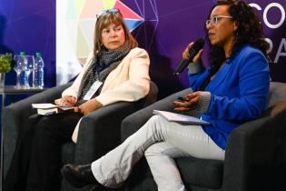 Mesa 6: La movilidad humana con una mirada de desarrollo económico local Mesa 6: La movilidad humana con una mirada de desarrollo económico local