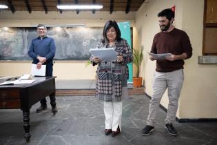 Entrega de diplomas a egresados de la Escuela de Jardinería