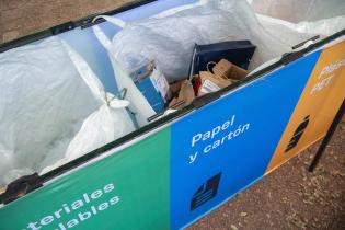 Ecocentro móvil en la feria de plaza de los Olímpicos Ecocentro móvil en la feria de plaza de los Olímpicos