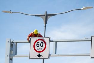 Nuevos carteles de límite de velocidad en la Rambla y Carlos María Morales Nuevos carteles de límite de velocidad en la Rambla y Carlos María Morales