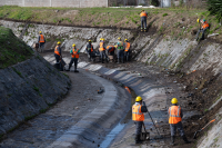 Trabajos de limpieza en cantera del barrio Marconi