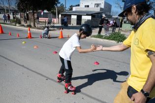 Peatonal barrial en las calles Camino Oncativo y Carlos César Lenzi