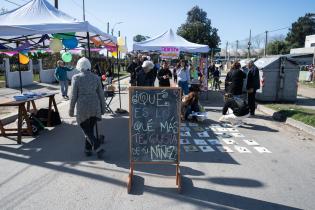 Peatonal barrial en las calles Camino Oncativo y Carlos César Lenzi