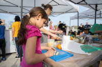 Actividades en el parque Idea Vilariño por el día de las plazas y los barrios