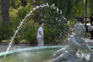 Actividades en el Parque de la Amistad por el día de las plazas y los barrios Actividades en el Parque de la Amistad por el día de las plazas y los barrios