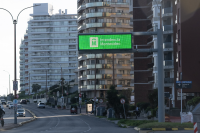 Panel informativo del CGM en Rambla, con bienvenida a Paul McCartney