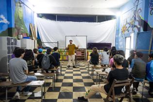 Función de Teatro en el Aula: Montevideo Ciudad Mágica, en el Centro Juvenil Bella Italia Función de Teatro en el Aula: Montevideo Ciudad Mágica, en el Centro Juvenil Bella Italia