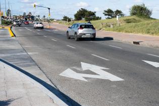 Habilitación de dársena de giro a la izquierda en Rambla y Puntas de Santiago