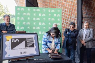 Lanzamiento del sello conmemorativo de los 80 años del Teatro de Verano Lanzamiento del sello conmemorativo de los 80 años del Teatro de Verano