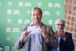Lanzamiento del sello conmemorativo de los 80 años del Teatro de Verano Lanzamiento del sello conmemorativo de los 80 años del Teatro de Verano