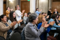 Ceremonia de reconocimiento, Estela García: Mujeres que transforman Montevideo