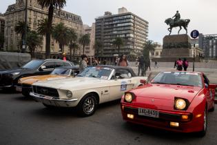 Celebra tu barrio: 1000 Millas Sport e Históricos, del Club Uruguayo de Automóviles Sport