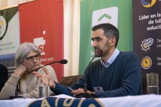 Conferencia: Aire y cambio climático, en el XII Congreso Nacional de AIDIS Uruguay