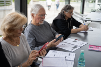 Curso de inclusión digital en el Parque de la Amistad